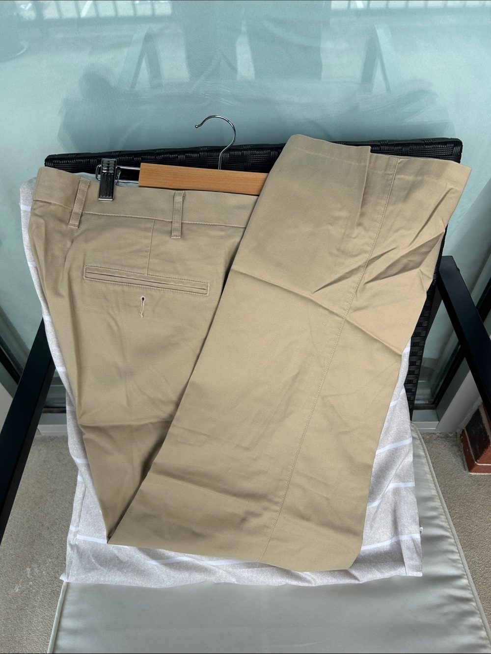 Hart Schaffner Marx Men's Khaki Chinos - Light Tan